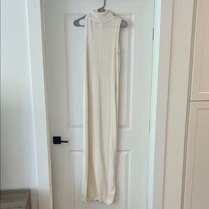 Sweater Cream Sleeveless Maxi Dress
